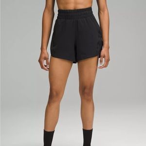 Lululemon track that high rise 5” lined short Black size 14